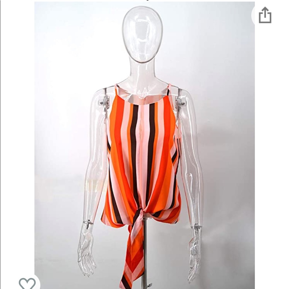Keyhole vertical stripe tie front top. NWOT Medium